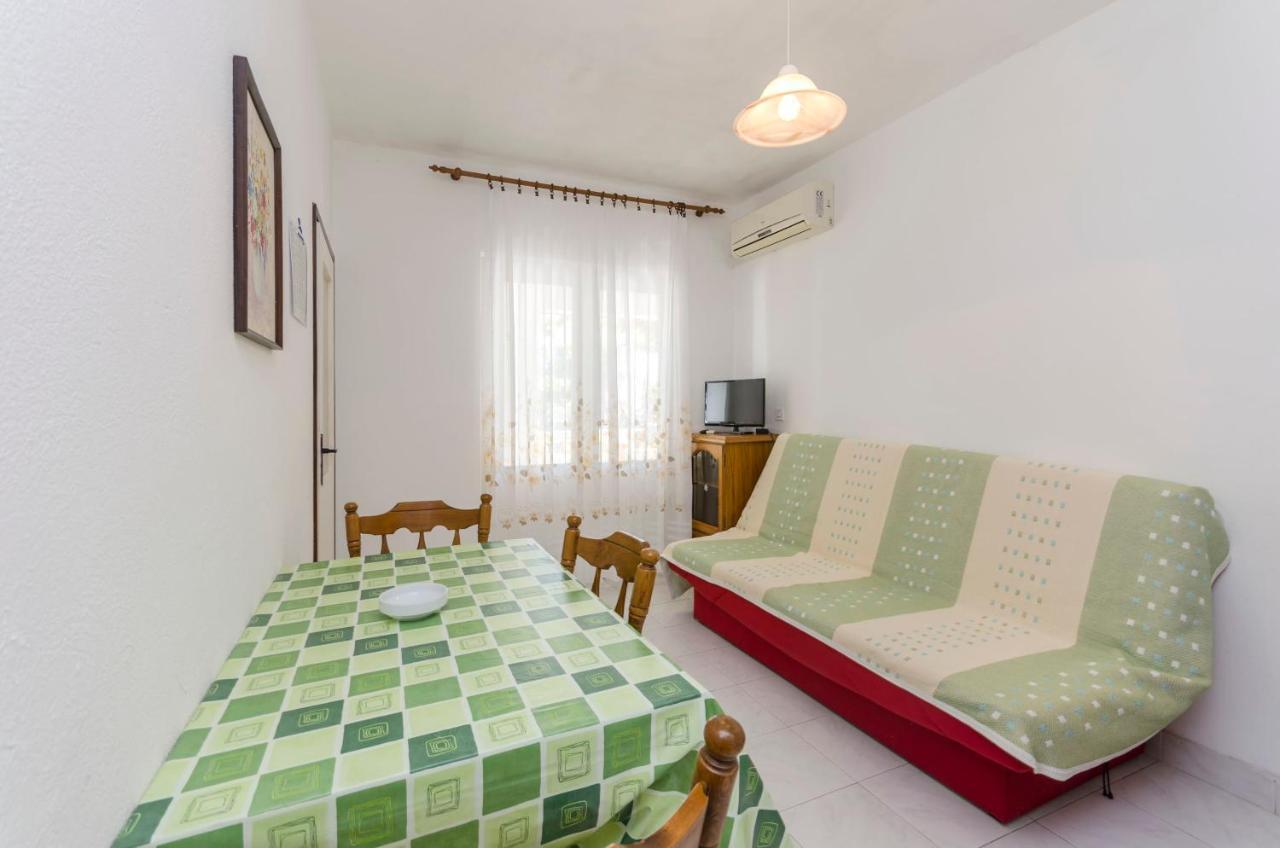 Apartment Niko Vodice Eksteriør billede